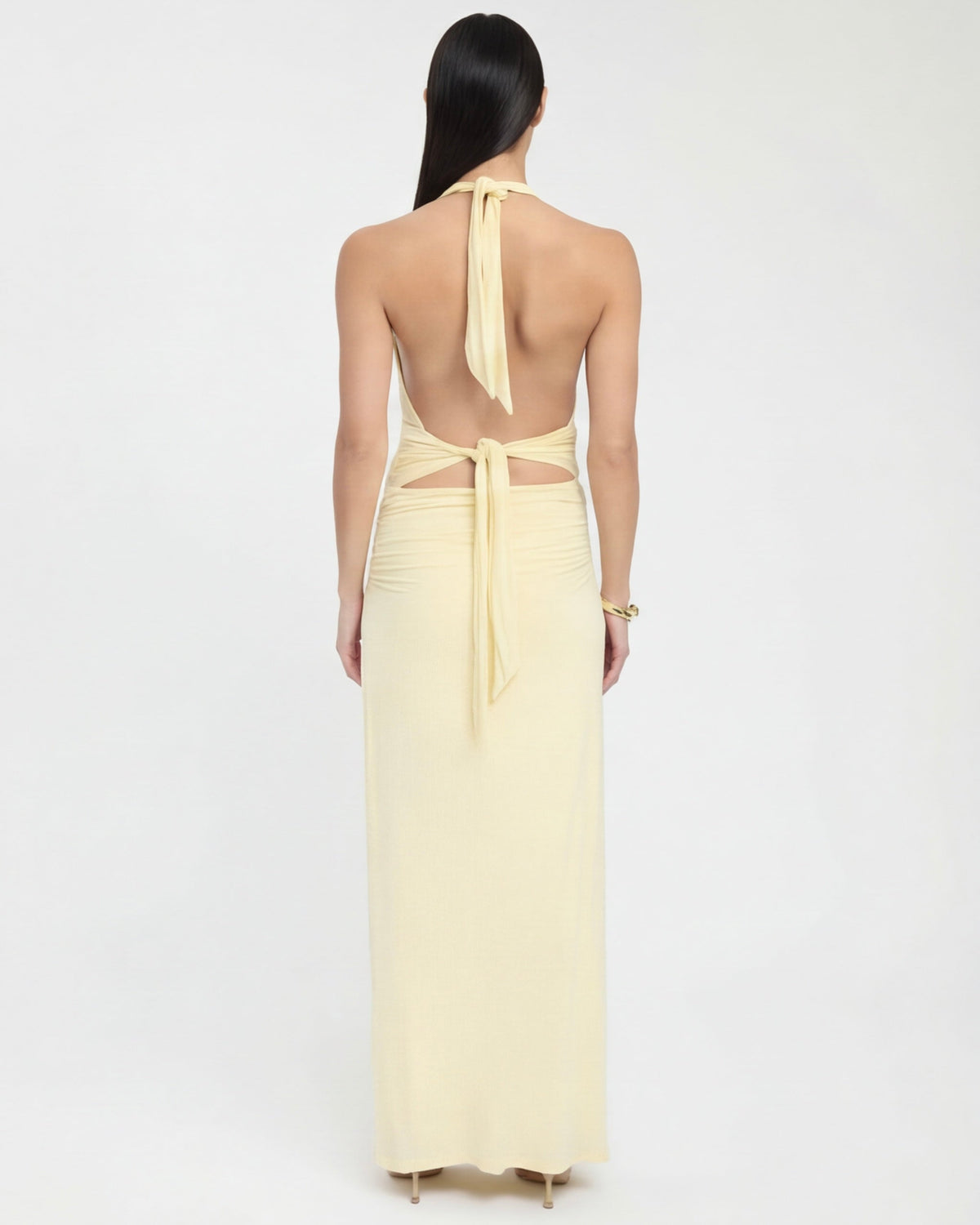 Macarena | Vestido Largo Halter con Espalda Abierta