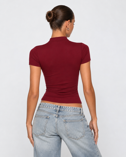 Elvira | Top de Cuello Alto con Abertura en Lágrima