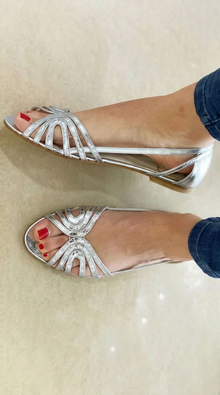 Sandalia Cómoda Brillante