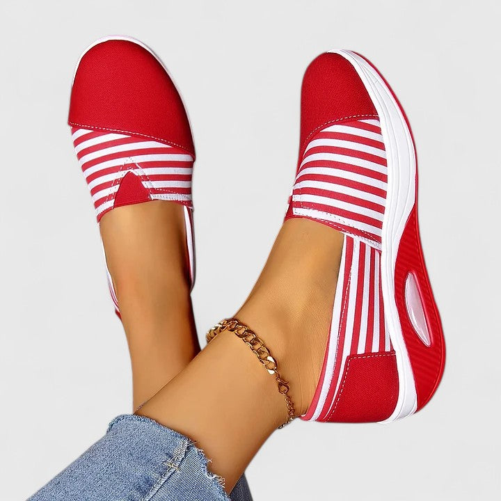 Zapatilla Ortopédica de Rayas Sin Cordones