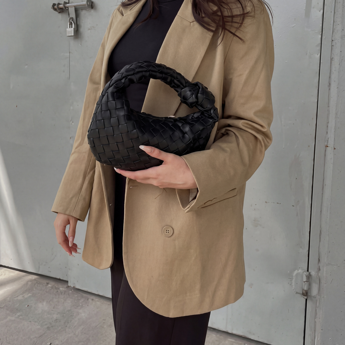 Bolso de Mano Willow de Cuero