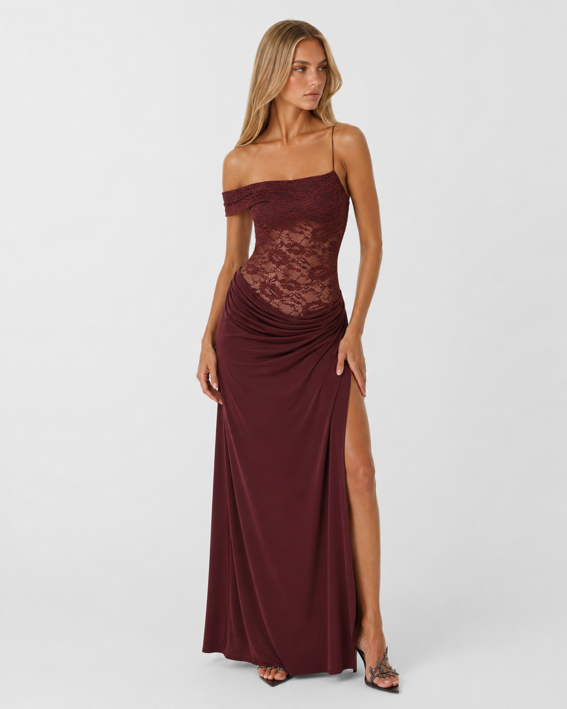 Rocío | Vestido Largo de Encaje de un Hombro