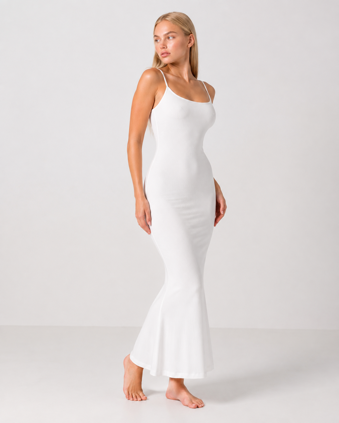 Itziar | Vestido Largo Ceñido de Tirantes