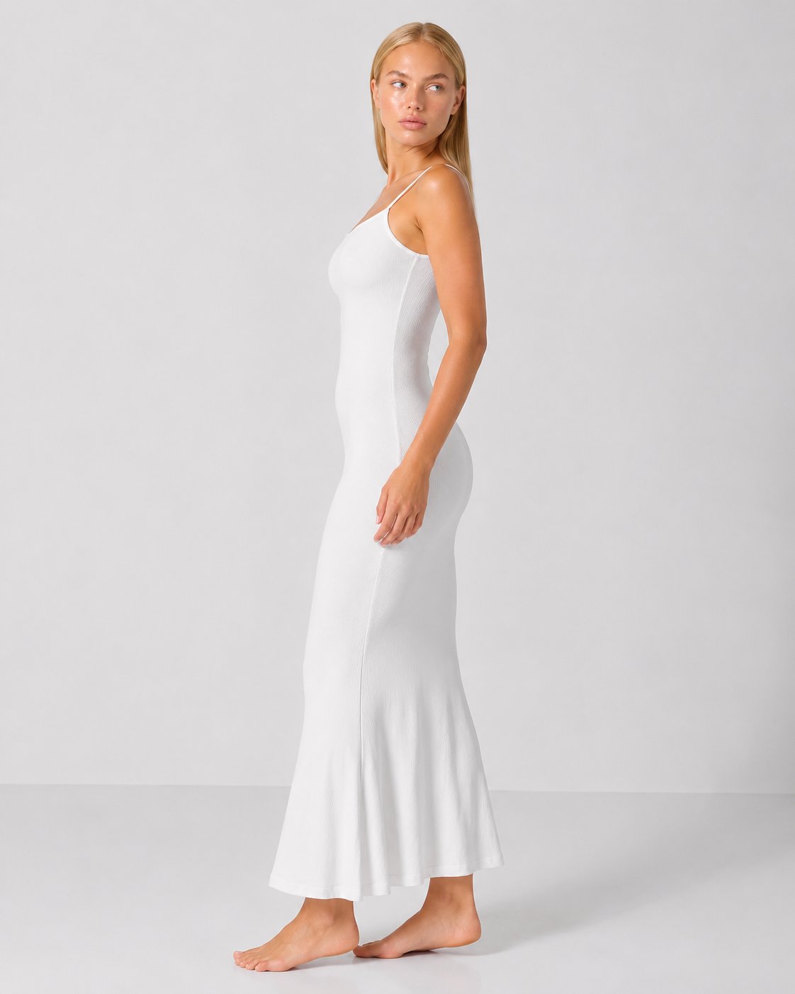 Itziar | Vestido Largo Ceñido de Tirantes