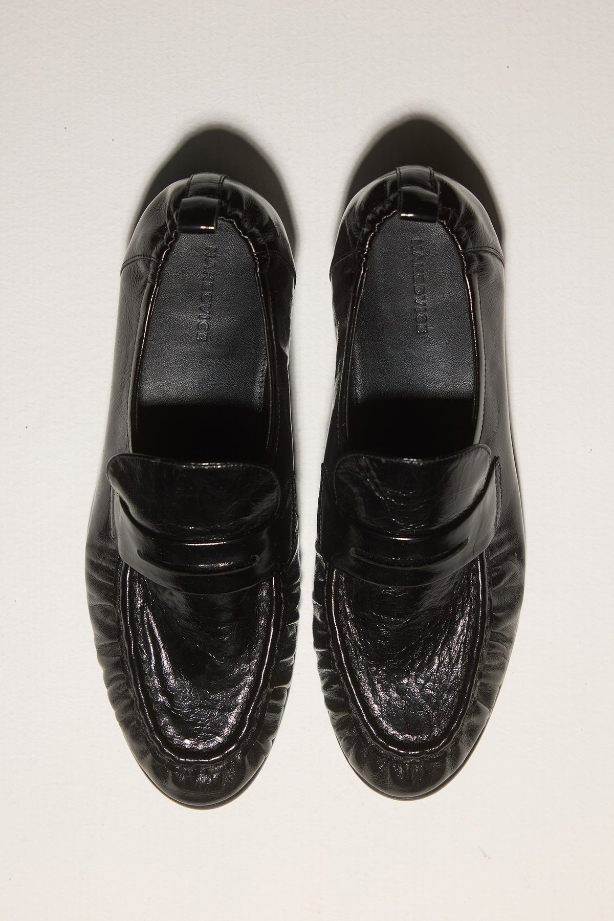 Mocasín con Talón Fruncido Negro