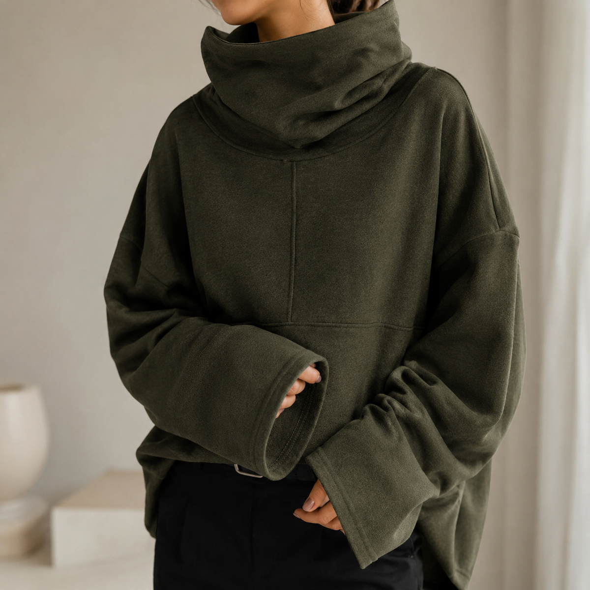 Uzeline | Jersey con Cuello Drapeado