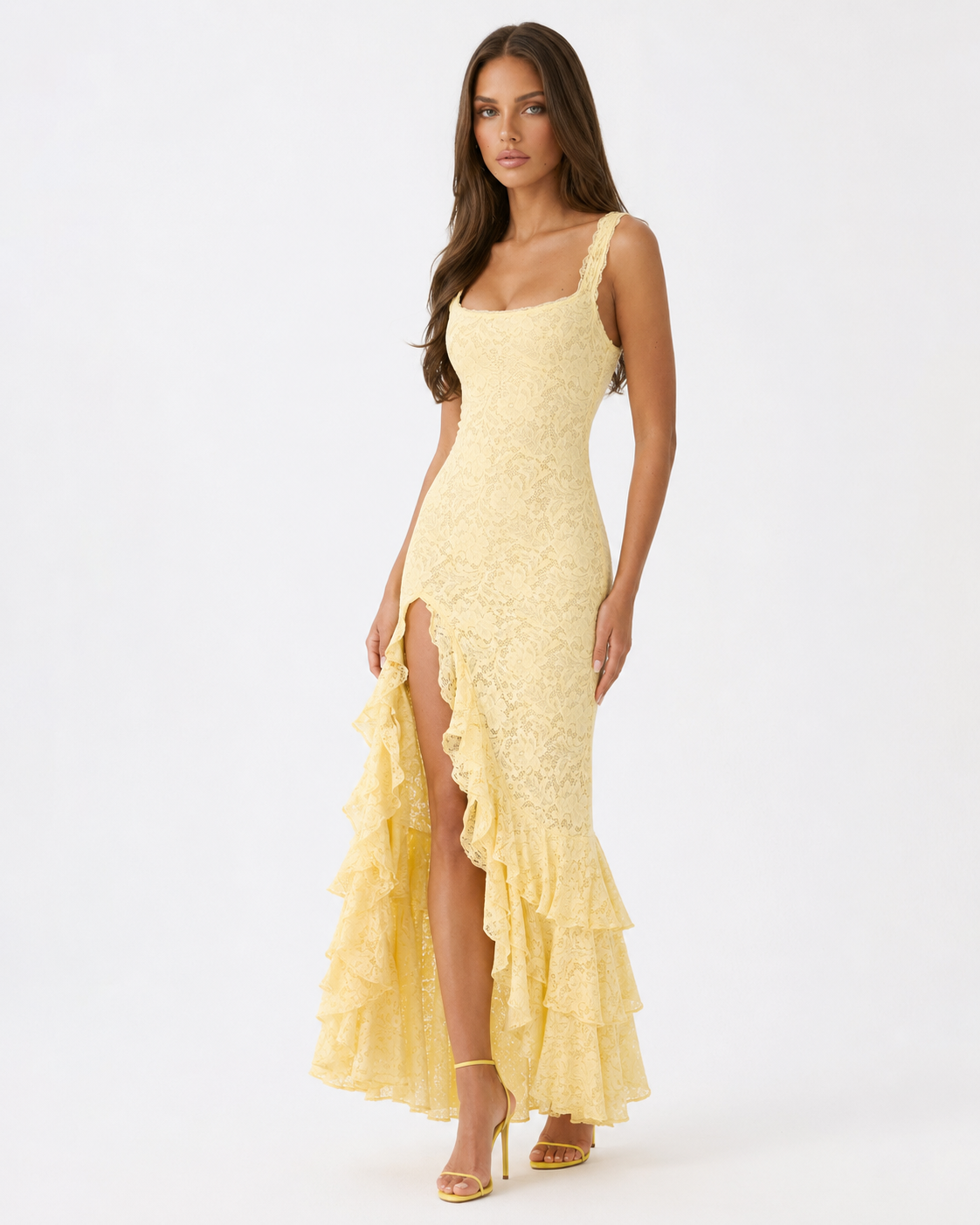 Laura | Vestido Largo de Encaje con Volantes