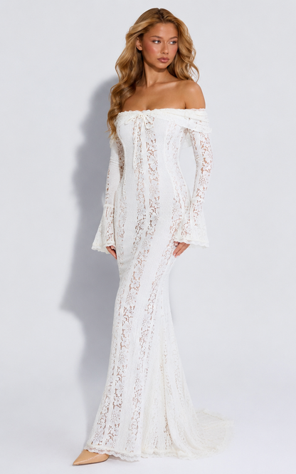 Alejandra | Vestido Sirena de Encaje con Hombros Caídos