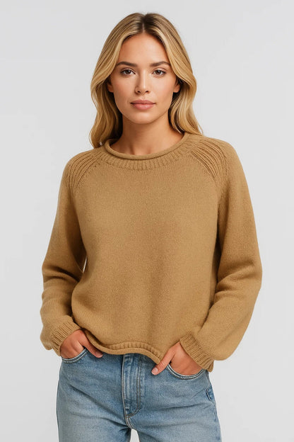Vesna | Jersey Suave de Cuello Redondo con Detalles en los Hombros