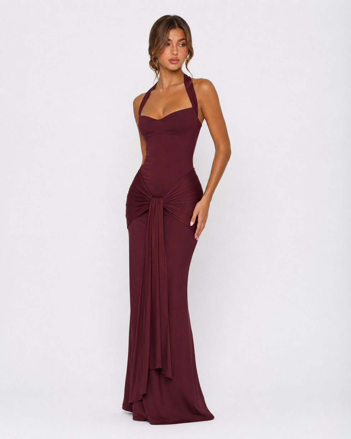 Martina | Vestido Largo Halter con Escote Corazón