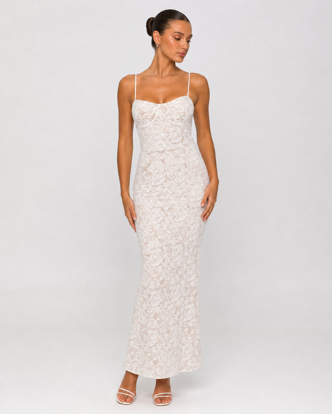Esperanza | Vestido Largo de Encaje Floral