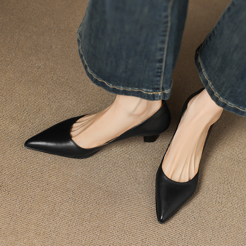 Zapato de Salón de Piel con Punta Fina