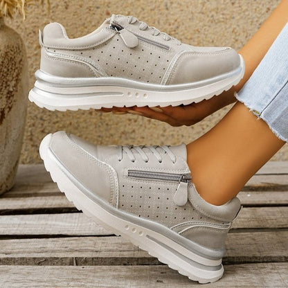 Zapatilla con Plantilla Elevada y Suela Amortiguada