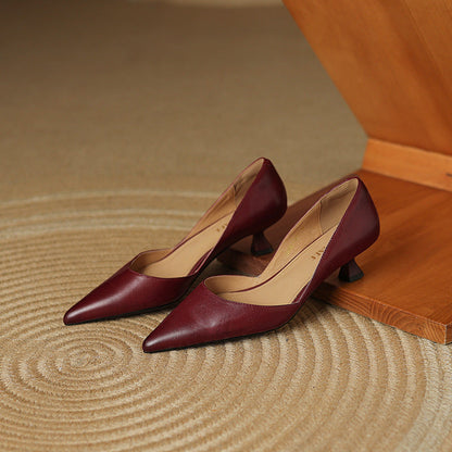 Zapato de Salón de Piel con Tacón Bajo