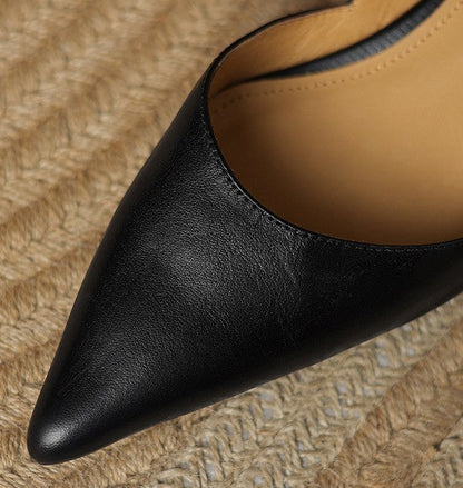 Zapato de Salón de Piel con Tacón Bajo