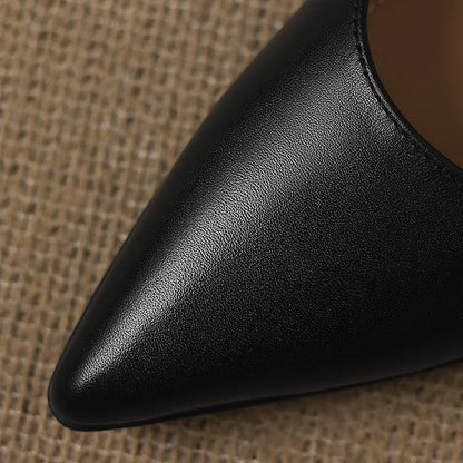 Zapato de Salón de Piel con Punta Fina
