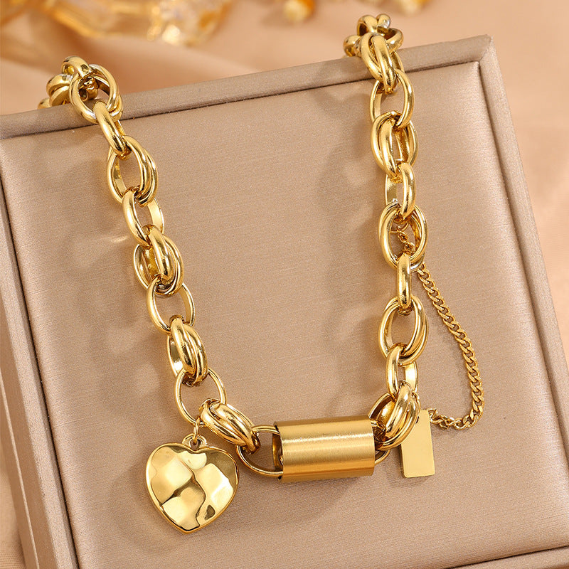 Collar | Grueso Heartened