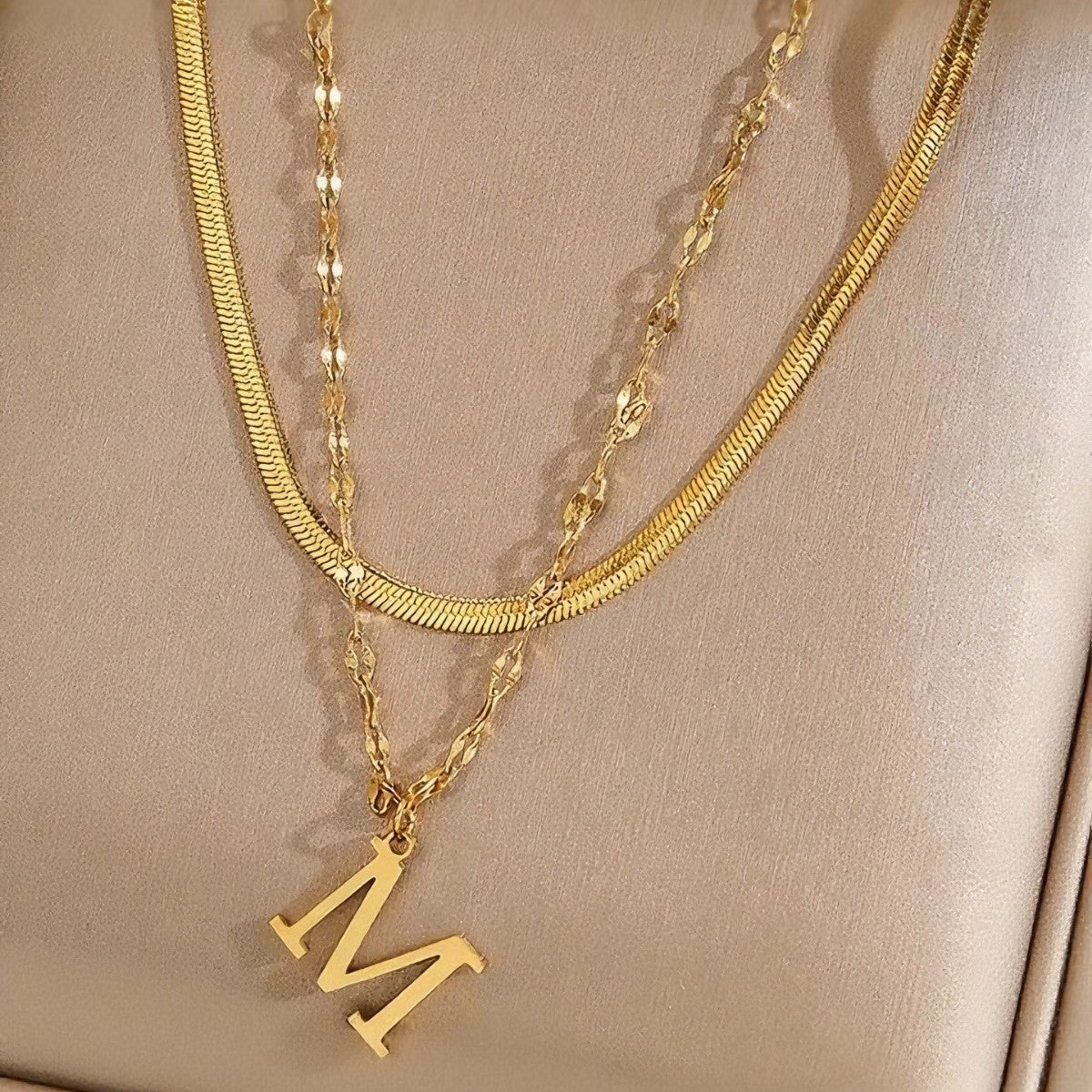 Collar | En Capas con Inicial