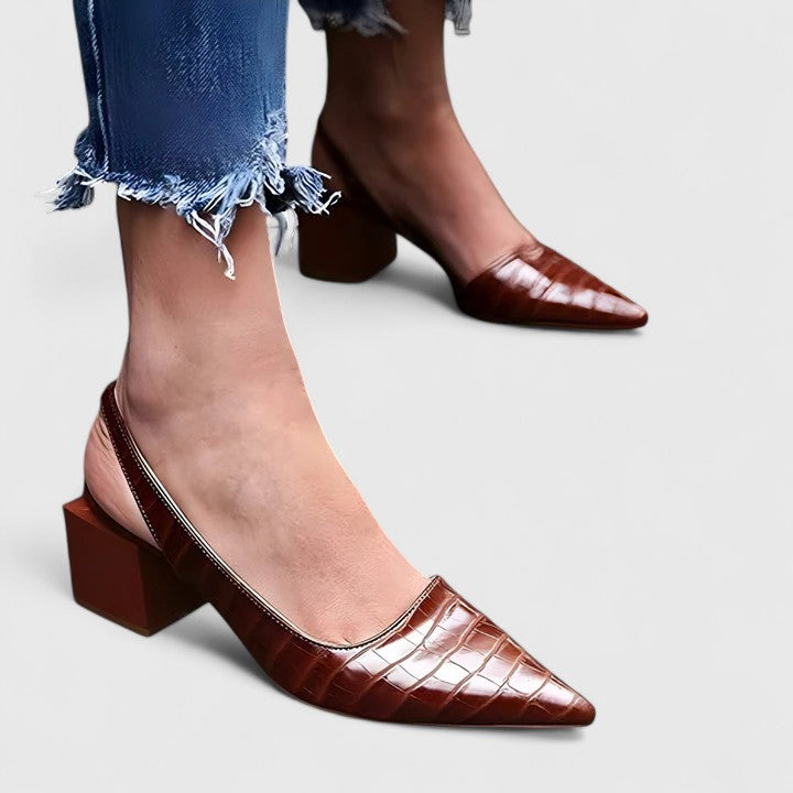 Zapato de Tacón Elegante con Estilo