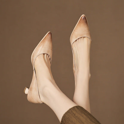 Zapato de Salón de Piel con Punta Fina