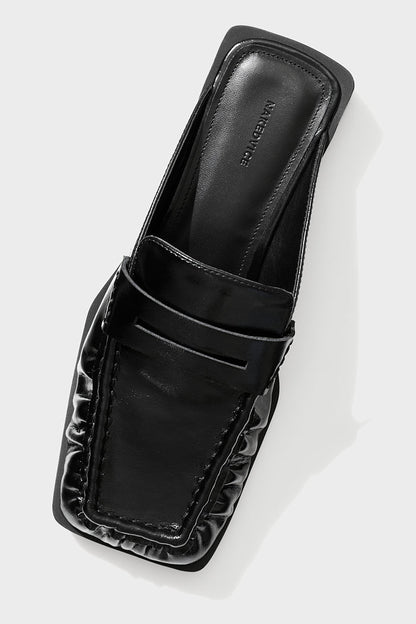 Mocasín de Punta Cuadrada Negro