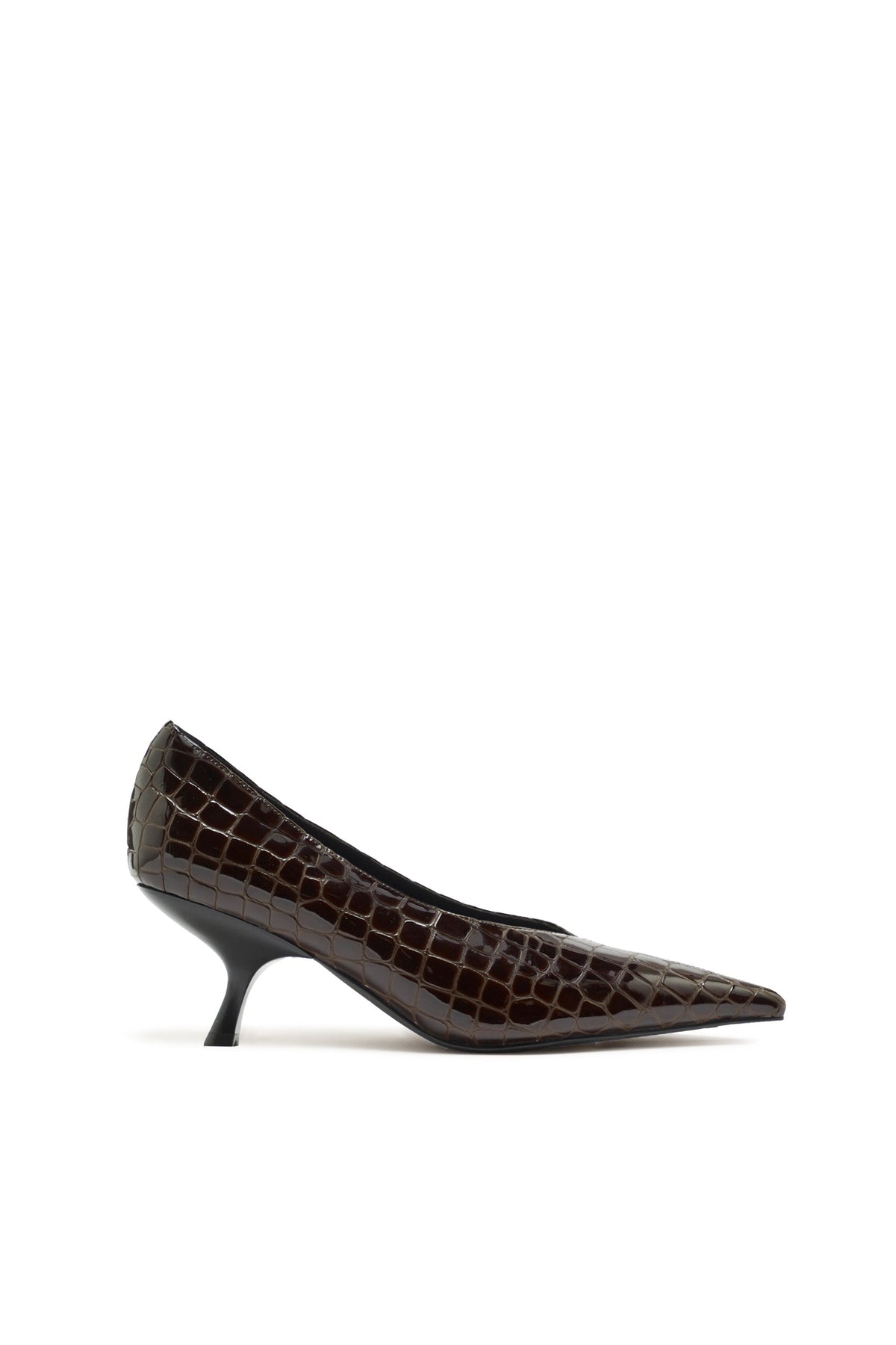 Zapato de Tacón Efecto Cocodrilo Café