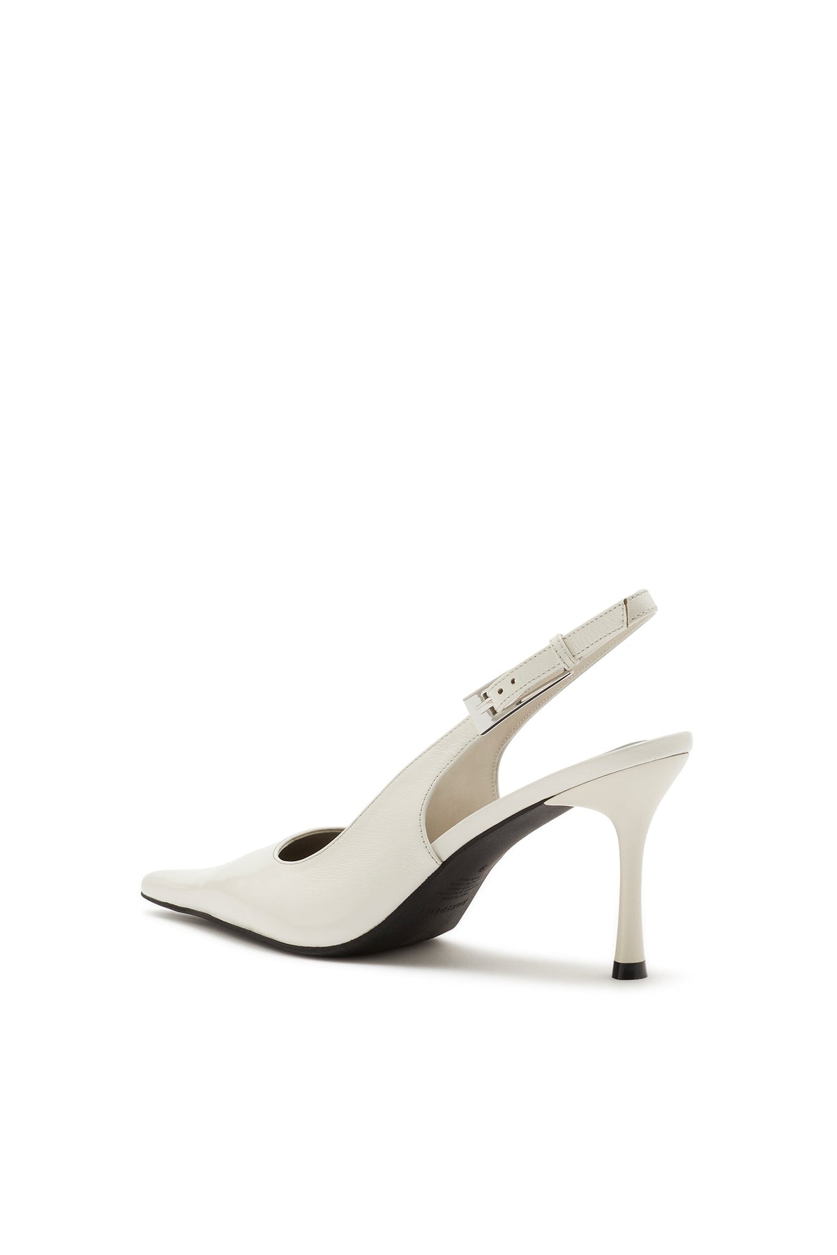 Zapato de Tacón Destalonado de Charol Blanco