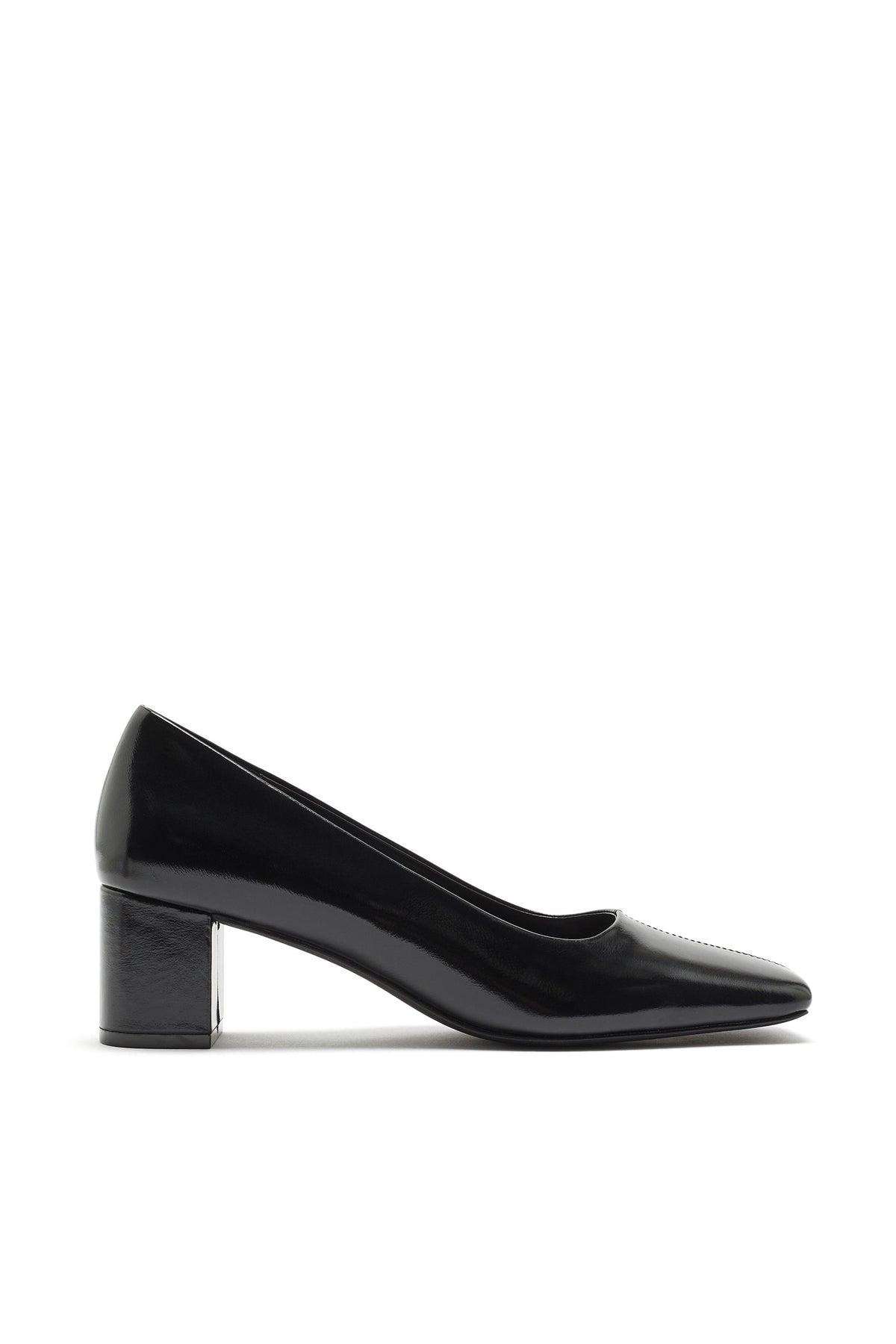 Zapato de Salón con Tacón Ancho Negro