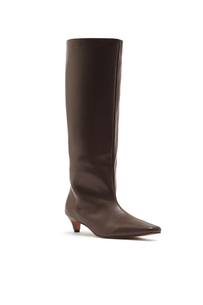 Bota de Punta Cuadrada con Tacón Bajo Café