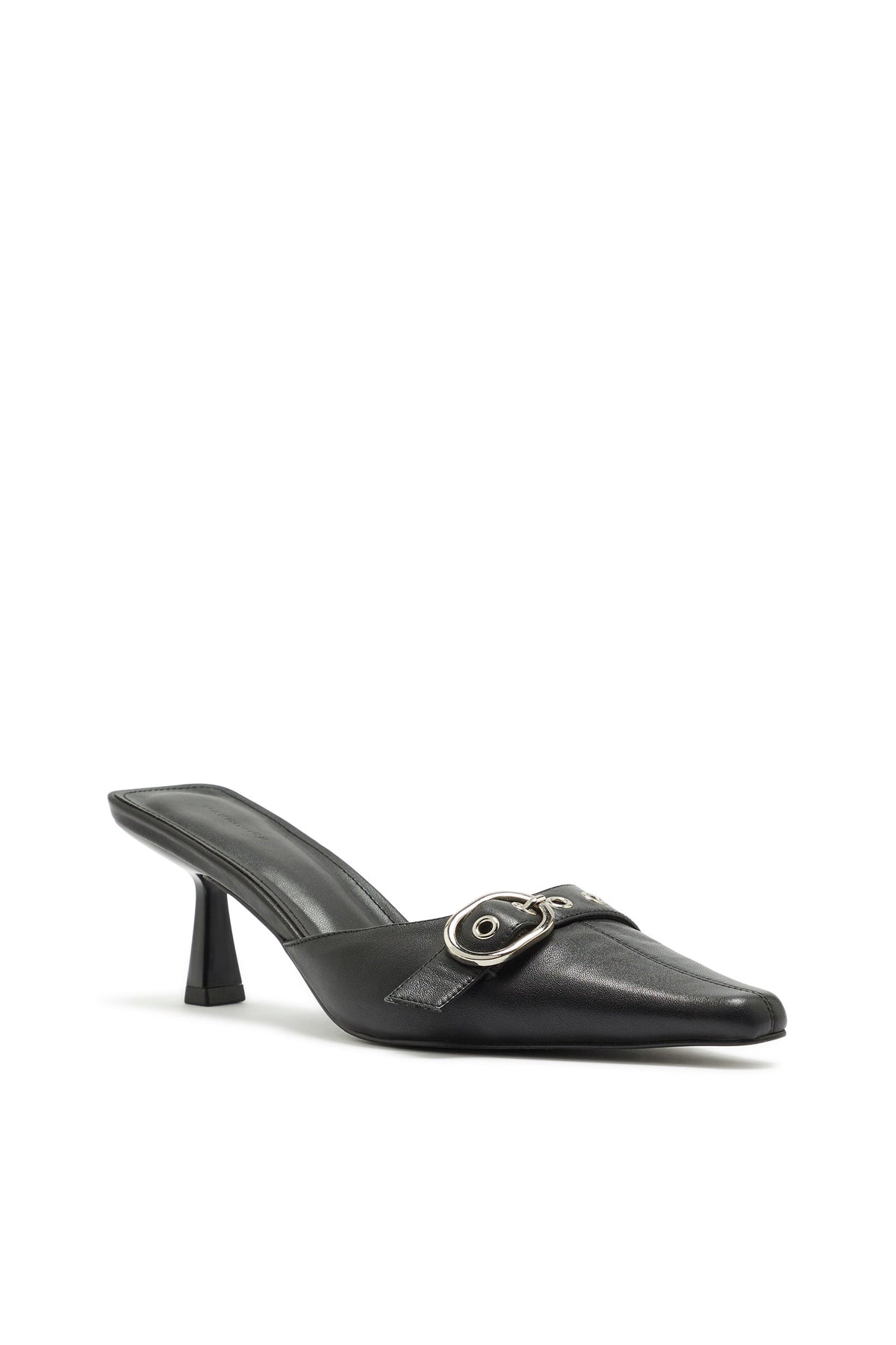 Zapato de Tacón con Puntera Cincelada Negro