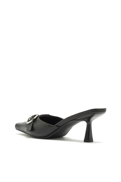 Zapato de Tacón con Puntera Cincelada Negro