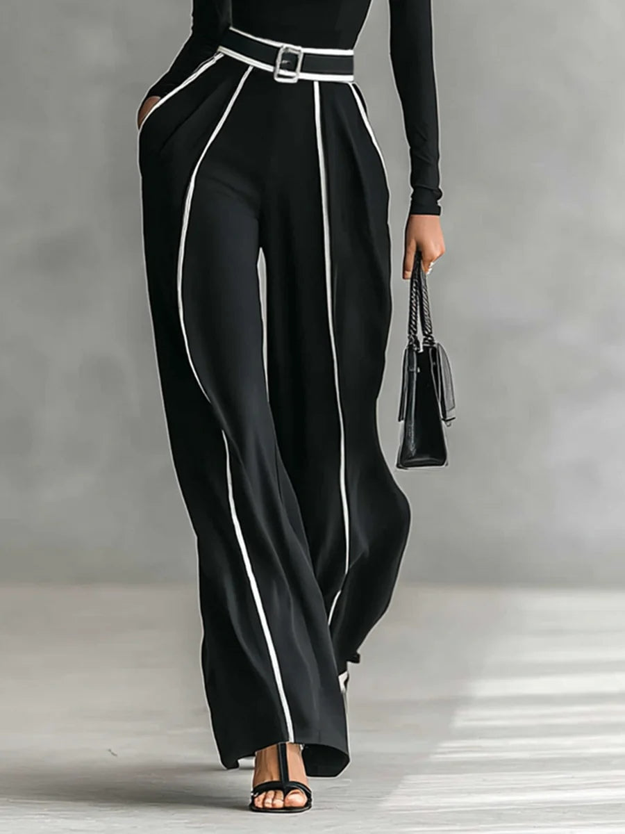 Conjunto de top de manga larga y cuello alto con ribete blanco, pantalón de pierna ancha y cinturón