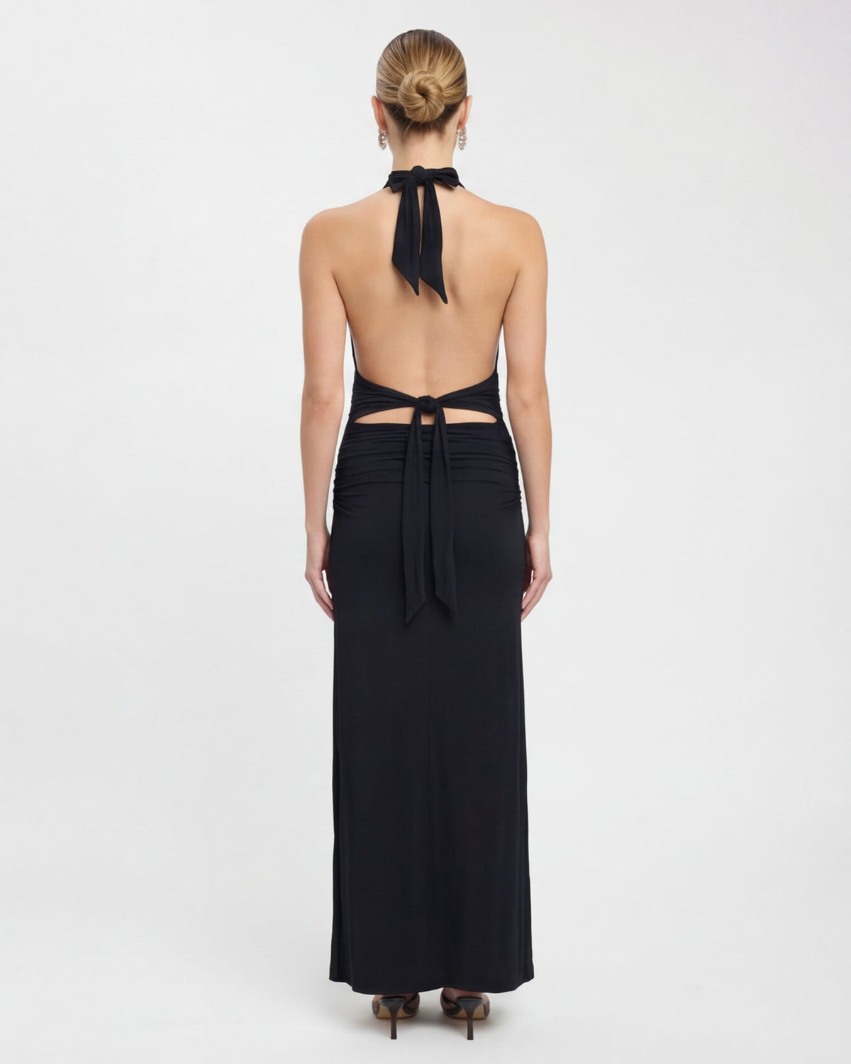 Macarena | Vestido Largo Halter con Espalda Abierta