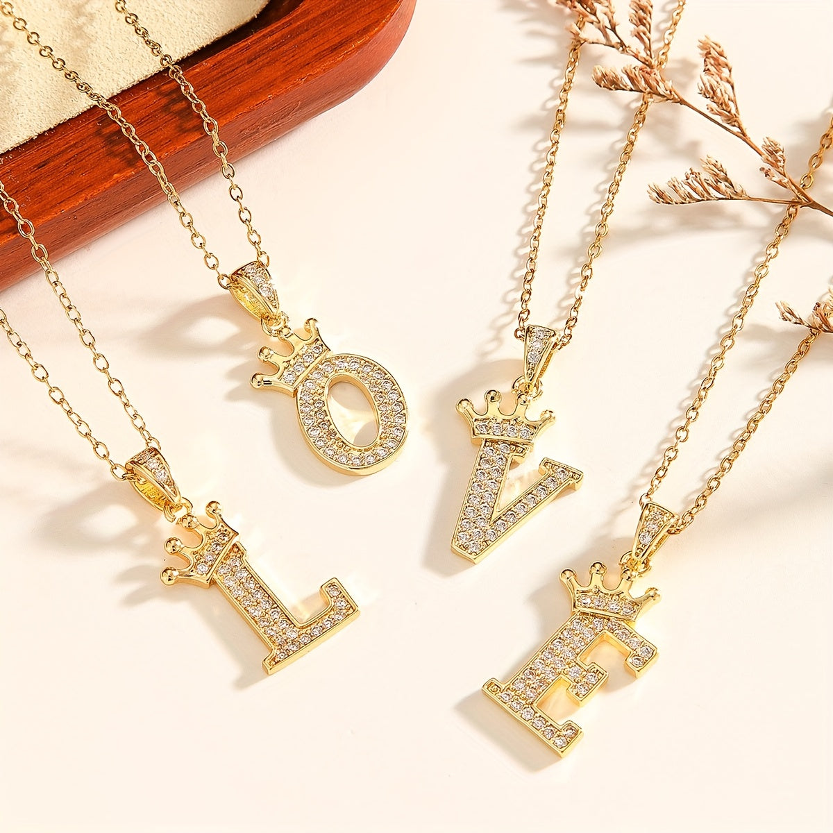 Collar | Corona con Inicial