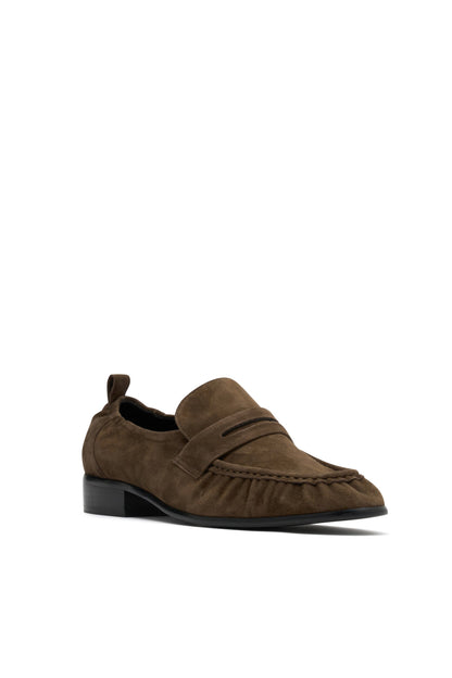Mocasín de Ante con Talón Fruncido Cacao