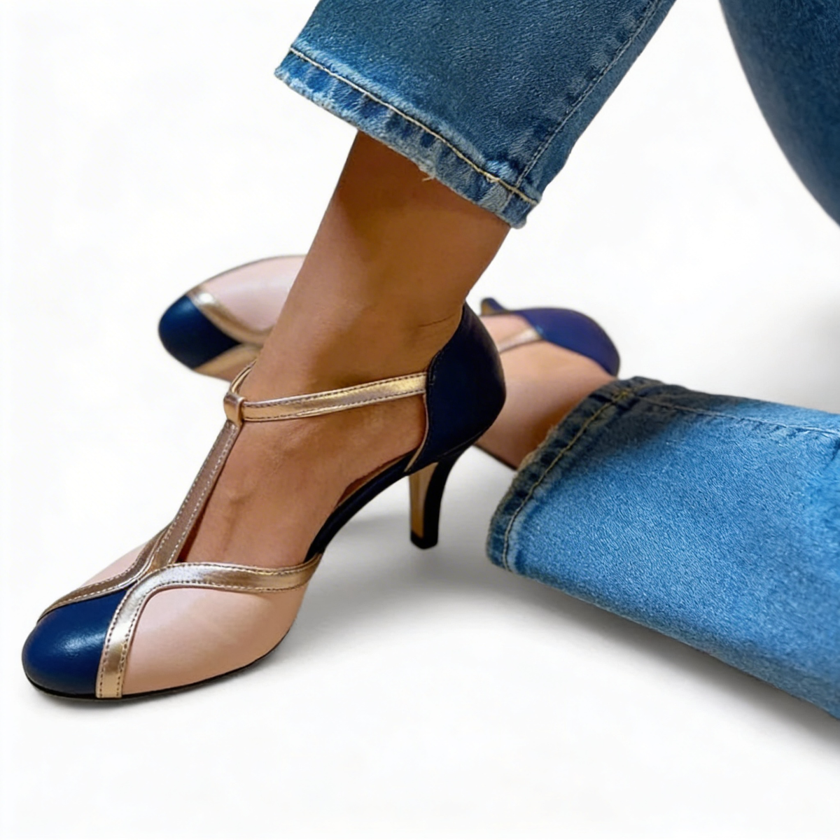 Zapato de Tacón Ortopédico con Tira Lateral