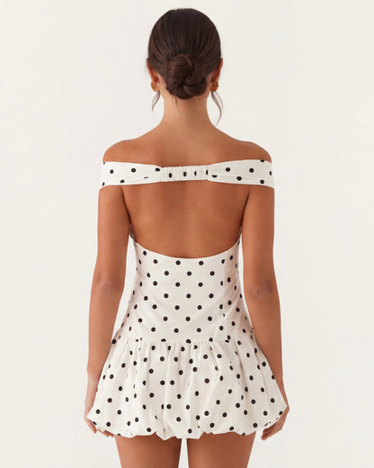 Nuria | Vestido Corto de Lunares con Hombros Caídos