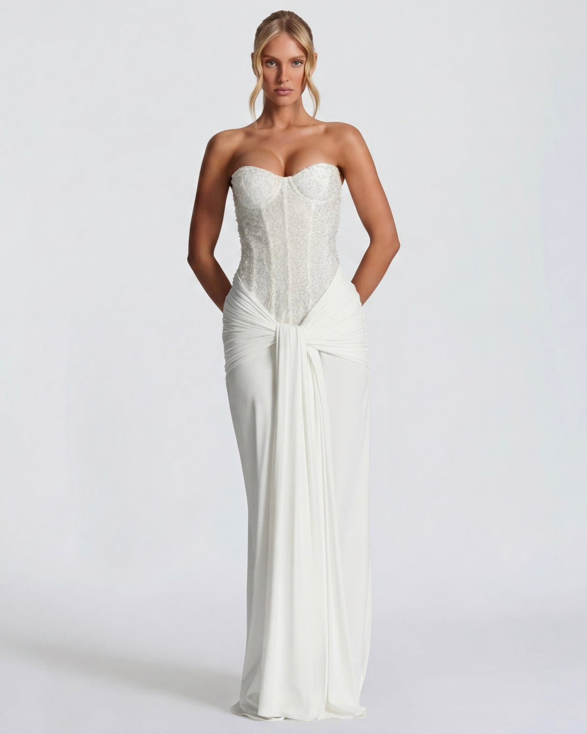 Estrella | Vestido Largo con Corsé Brillante