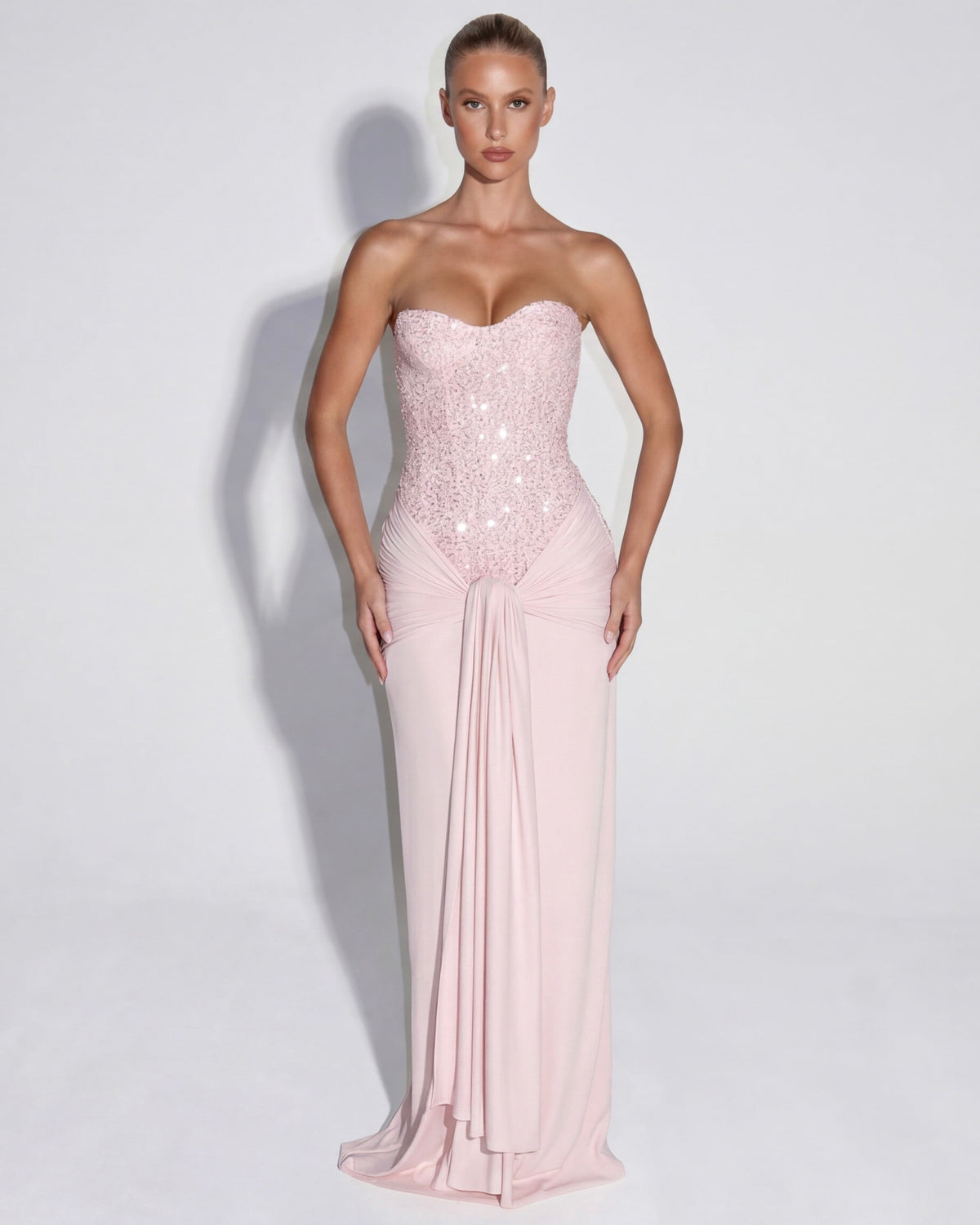 Estrella | Vestido Largo con Corsé Brillante