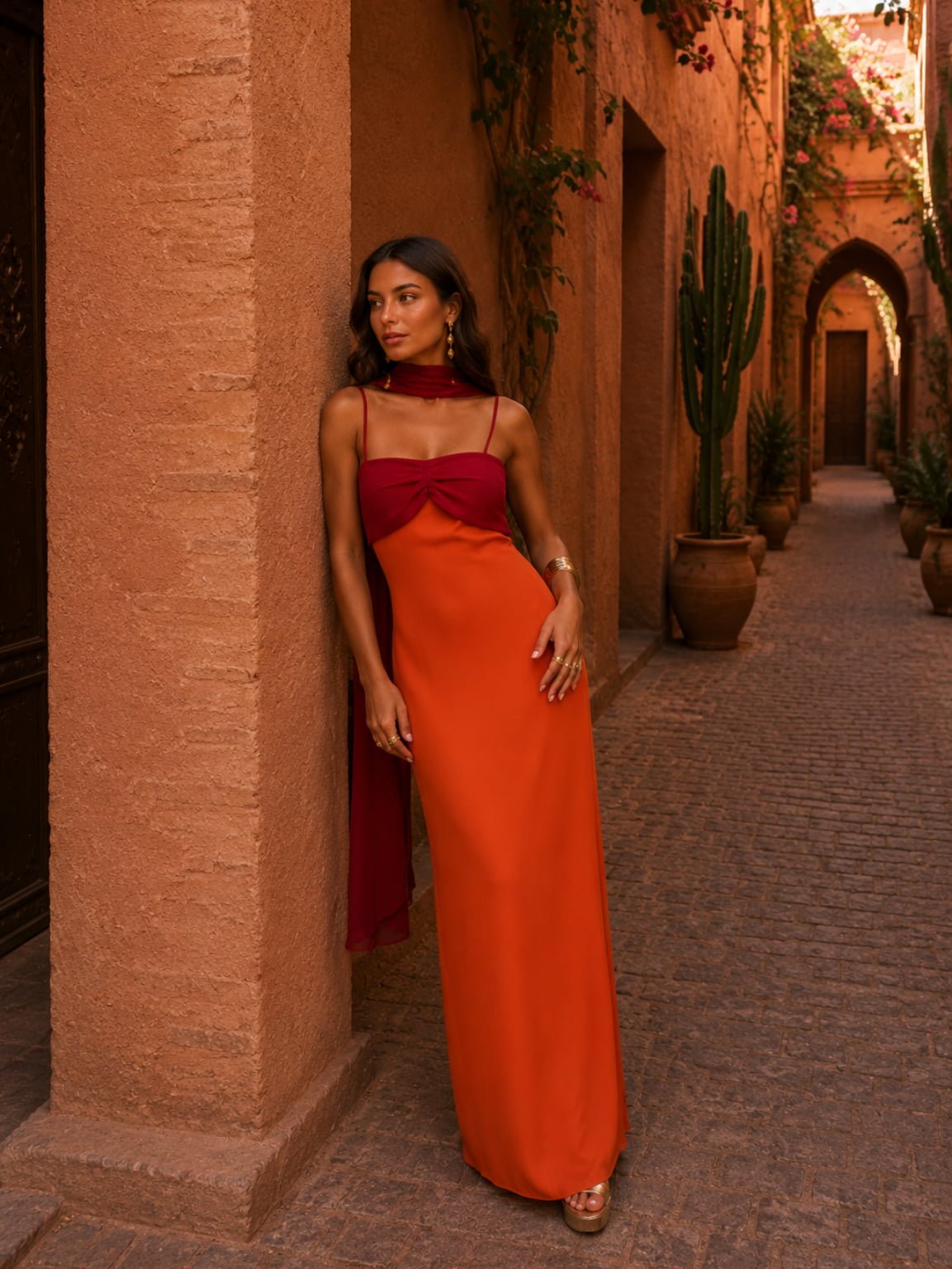 Sofia | Vestido largo drapeado bicolor